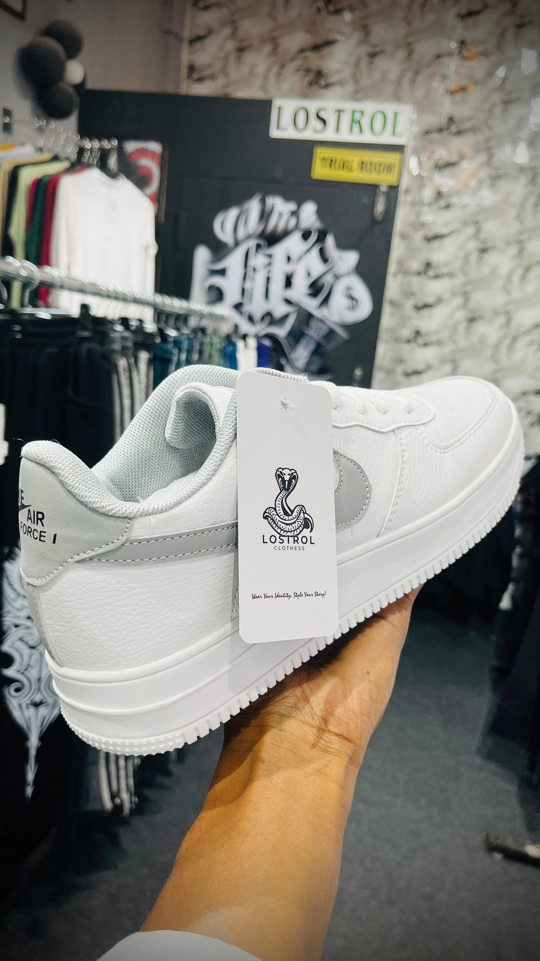 LOSTROL Nike Air Force 1 '07