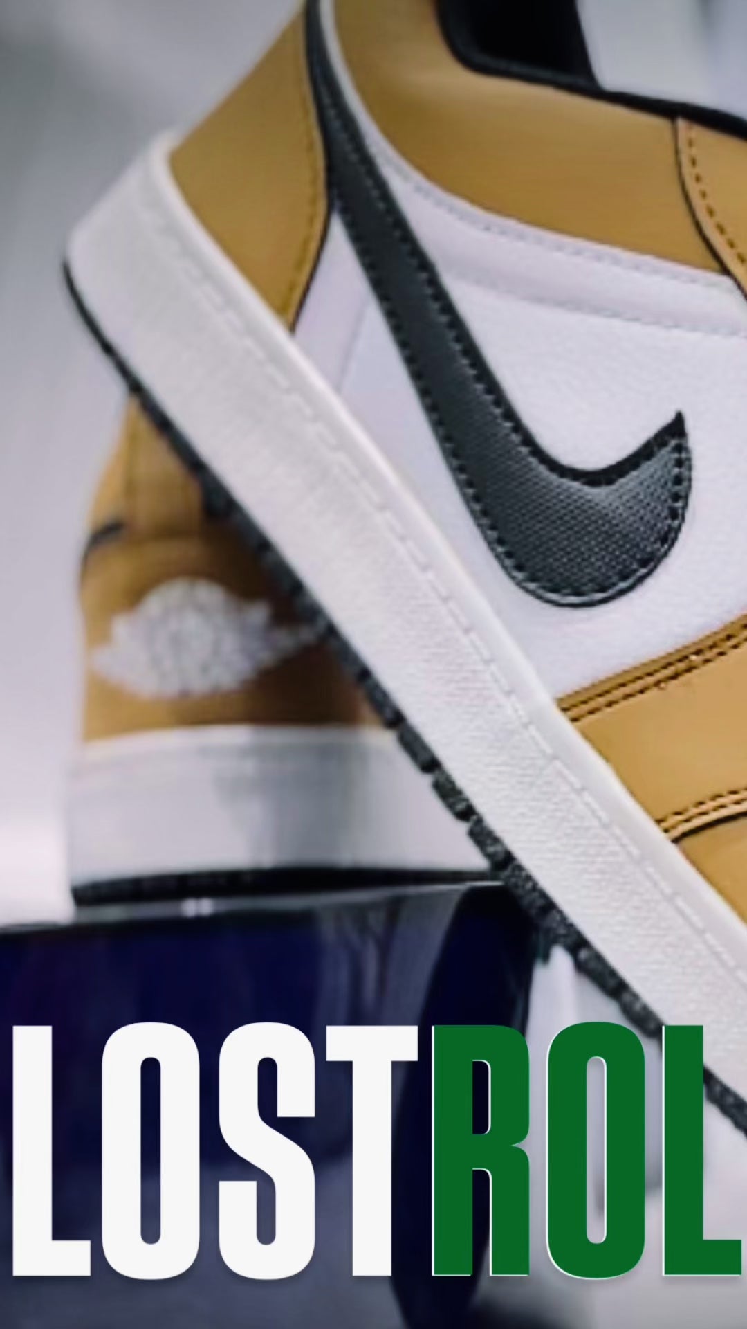 Air Jordan 1 Low SE "Laser Orange" sneakers